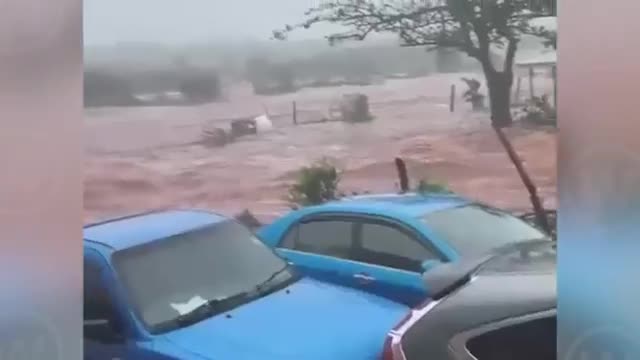 Jamaica in Ruins after Hurricane Melissa! 295 kmh Winds Destroy St. Elizabeth and Kingston